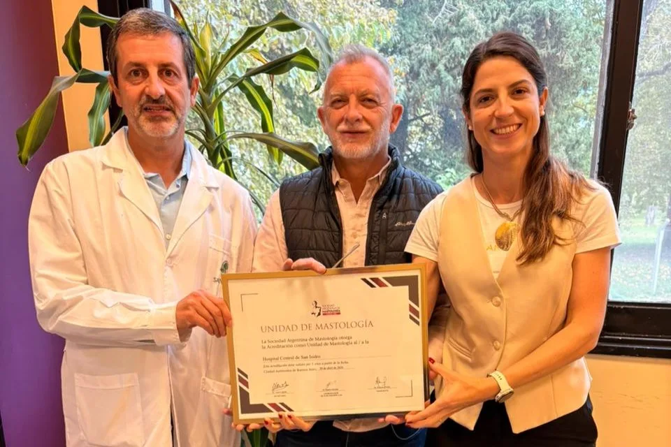 El Hospital Central se convierte en referente en cáncer de mama