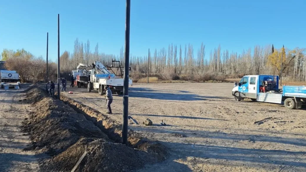 Avanza la construcción de una plaza en el Barrio La Ribera
