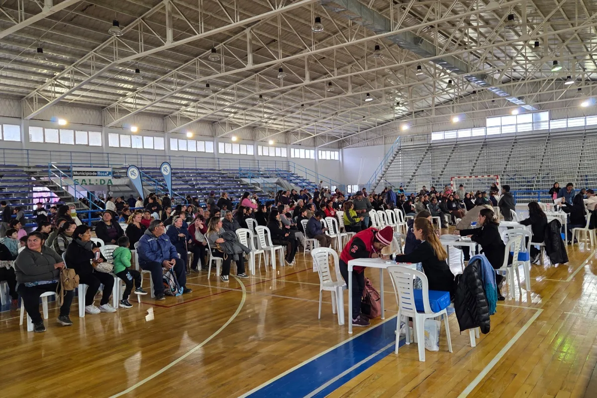 Comenzó el Programa de Leña y Garrafa para familias necesitadas
