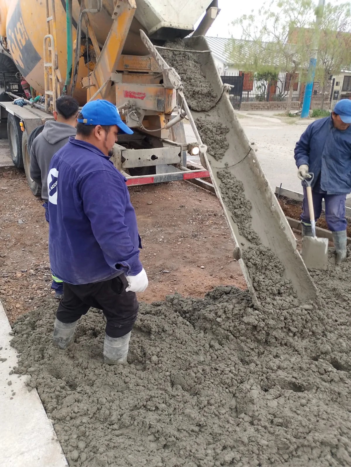 Continúan las reparaciones de calles en la ciudad