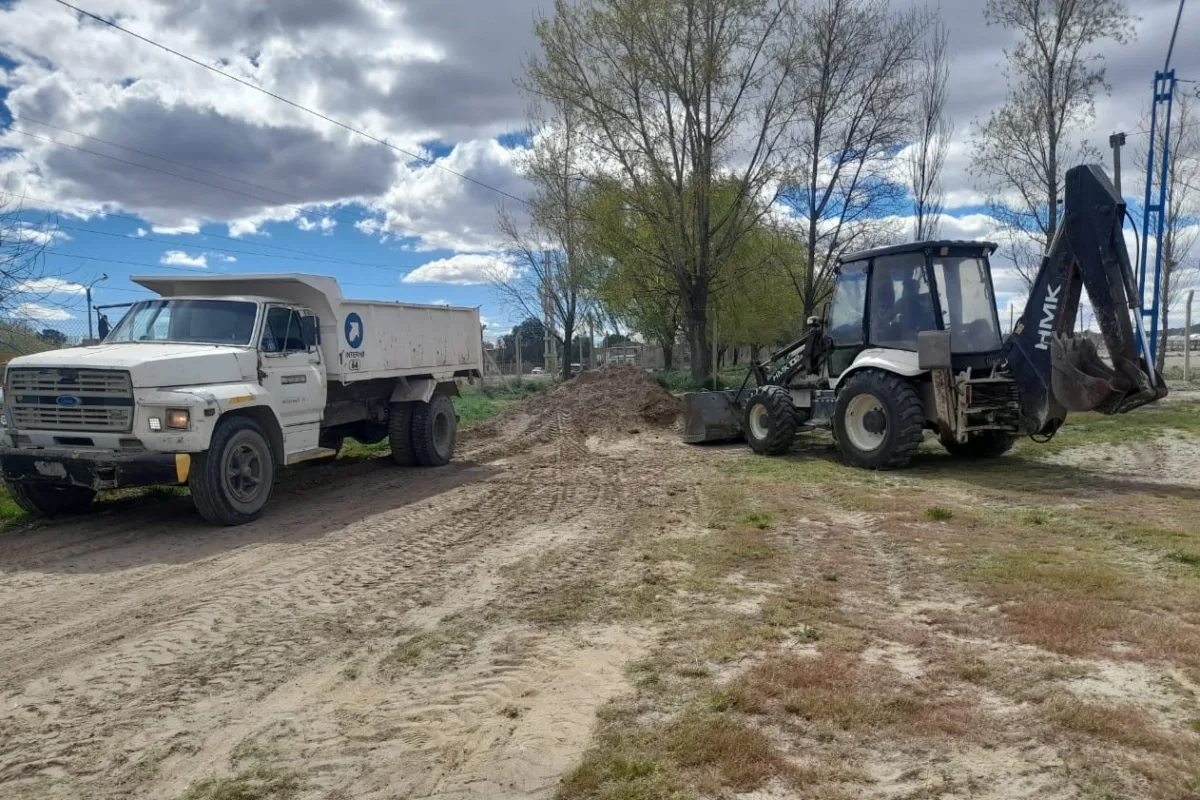 Mejoras en calles de la ciudad mediante mantenimiento vial