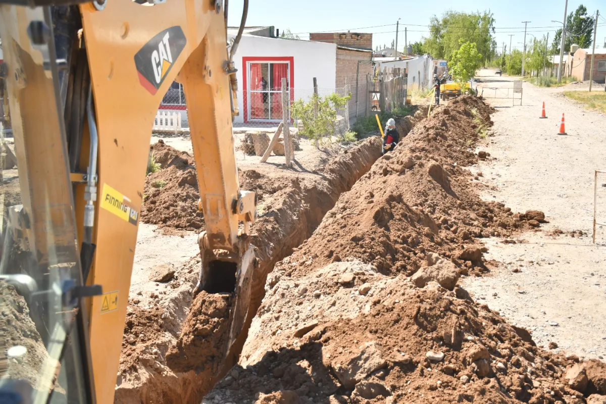 Mejoras en servicios básicos para el barrio Chacramonte