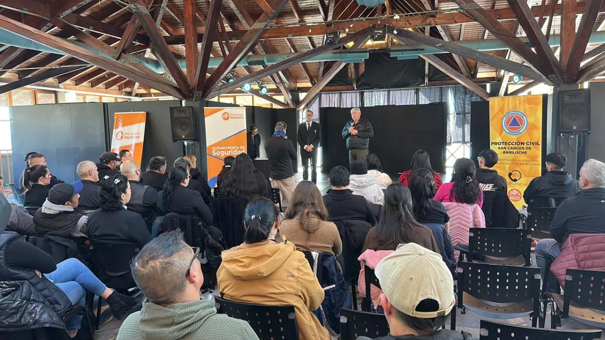 Bariloche: Programas de capacitación y celebración invernal