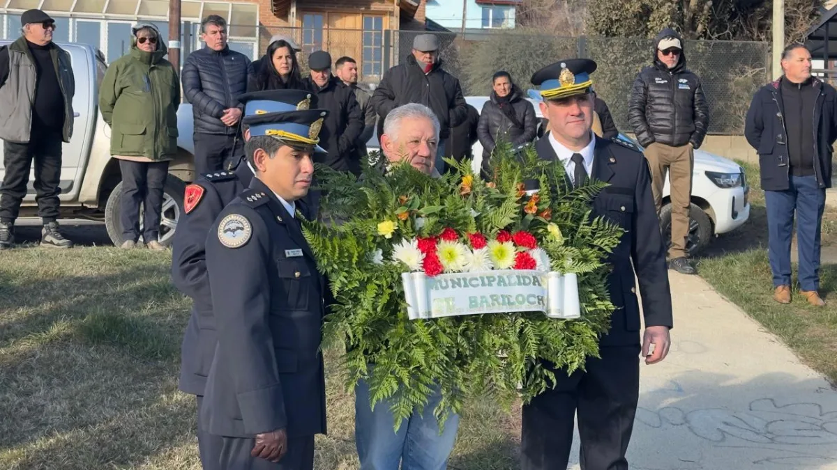 Bariloche rindió homenaje a policías caídos en servicio