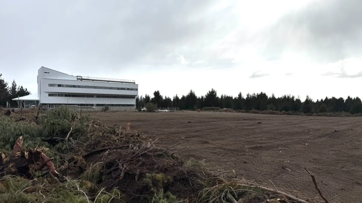Nuevo estacionamiento en el campus de la UNRN para 200 vehículos