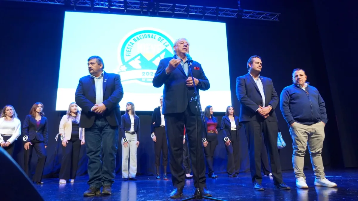 Presentaron a las candidatas de la Fiesta de la Nieve en Bariloche