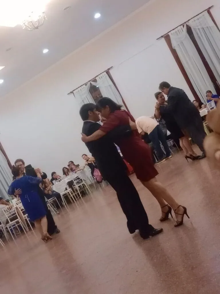 Este sábado, baile y música en Casa de Cultura con Tango Folk +