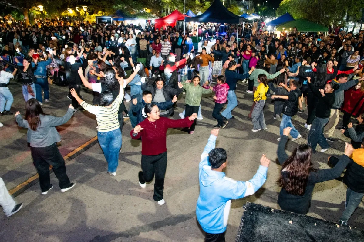 Éxito en el Pre-Algodón: artistas locales se destacaron