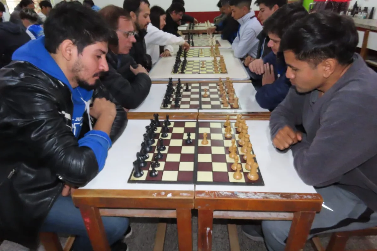 La Escuela Municipal de Ajedrez participó en torneo interligas