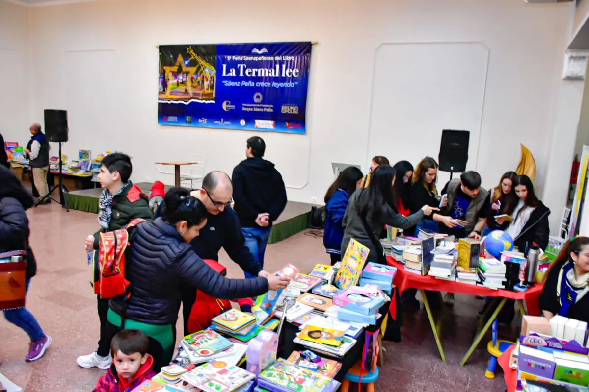 Sáenz Peña: atención gratuita y Feria del Libro en julio