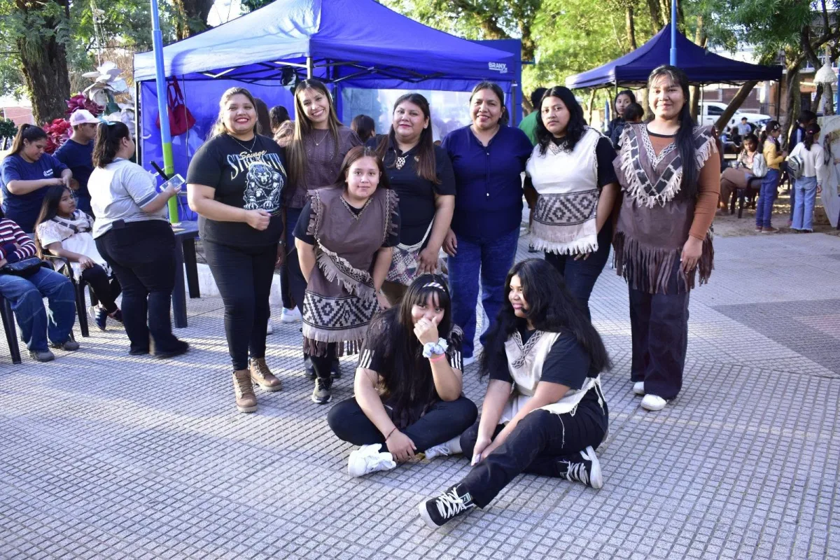 Fontana realizó el evento 'Nuestra Cultura Qom' en la Plaza José Palma