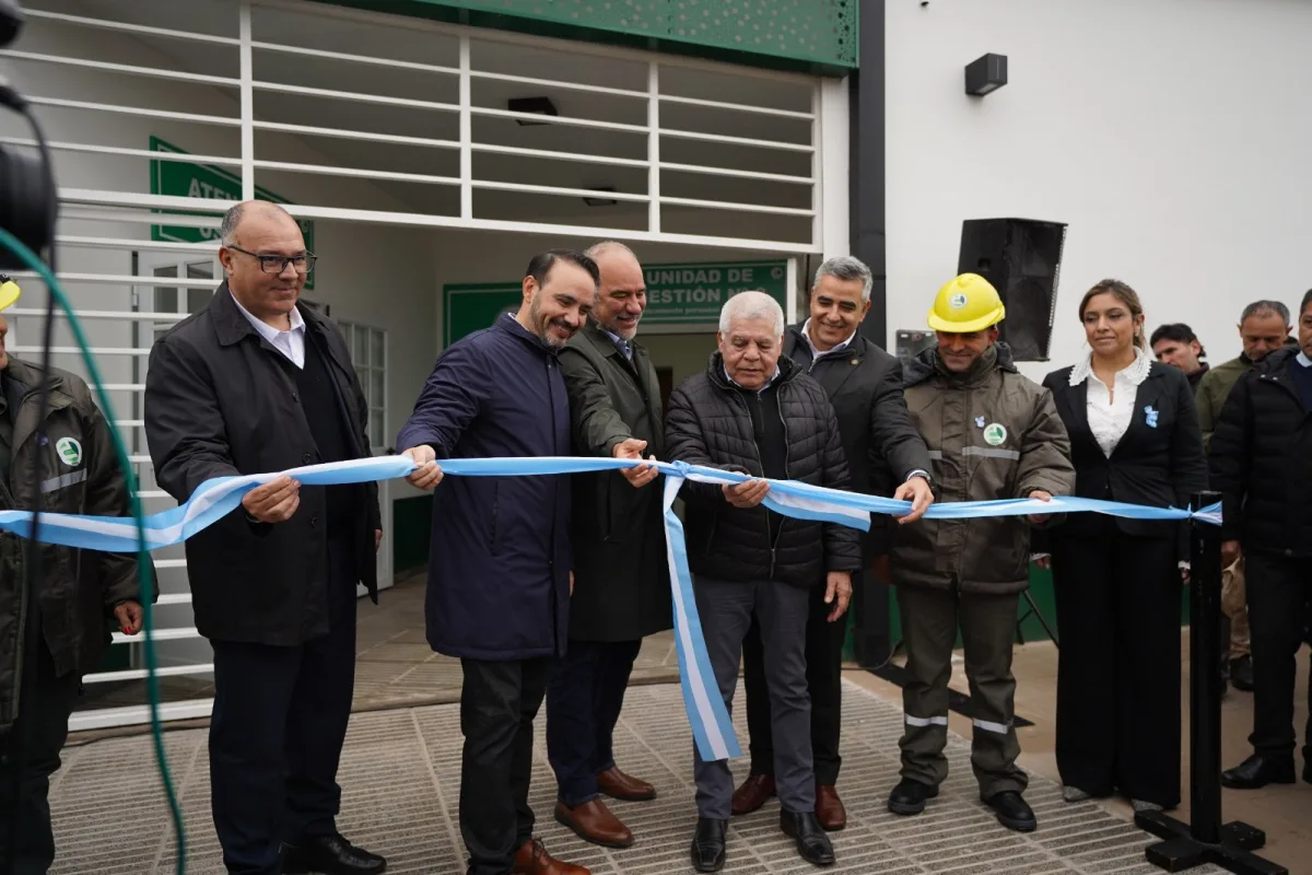 Inauguran nuevas oficinas de la DPEC en el barrio 17 de Agosto