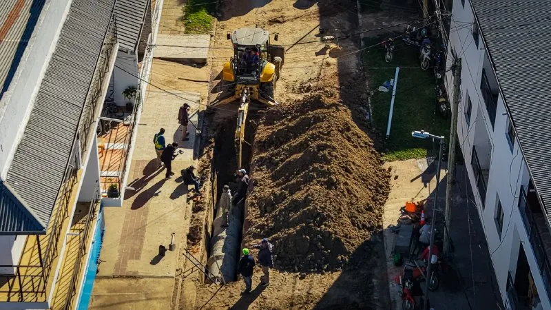 Inició la obra de desagües pluviales en Villa Chiquita