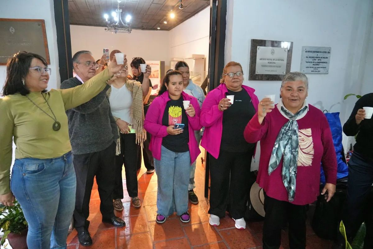 La tradición de la caña con ruda se celebró en espacios culturales