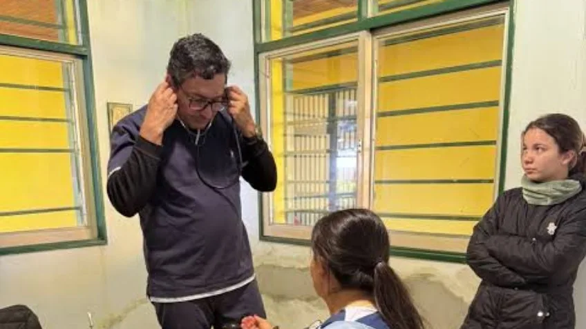 Atención médica gratuita en Paraje Maruchitas