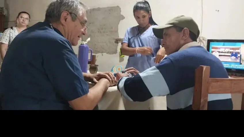 Atención médica y alimentos en Costa Batel y San Ramón el Bajo