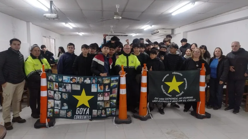 Charla sobre seguridad vial en la Escuela Técnica de Goya