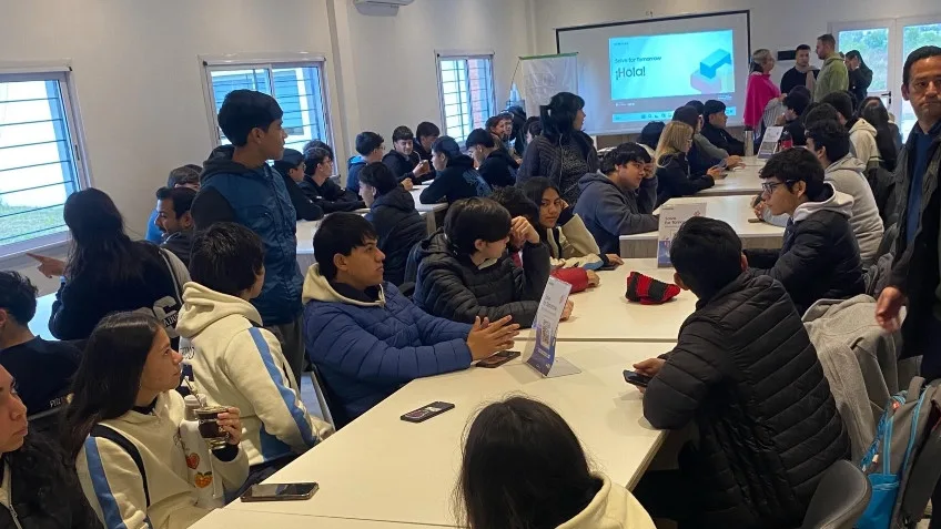 Estudiantes de Goya impulsan soluciones tecnológicas comunitarias