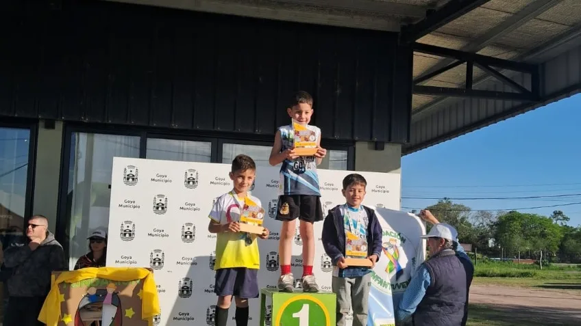 Exitosa jornada deportiva para niños en Goya