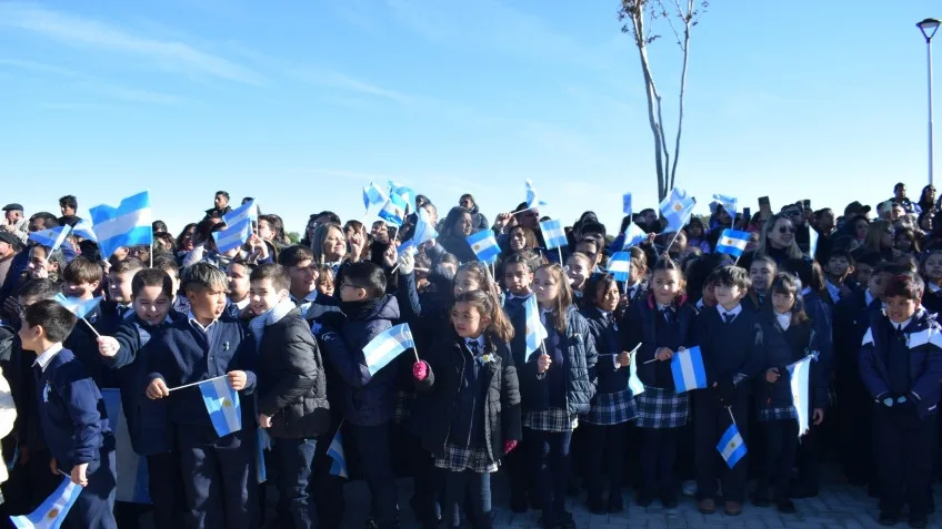Goya celebró el Día de la Bandera con un emotivo homenaje