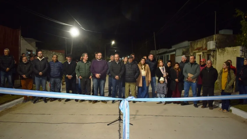 Goya: Inauguran pavimento en Barrio Independencia con programa municipal