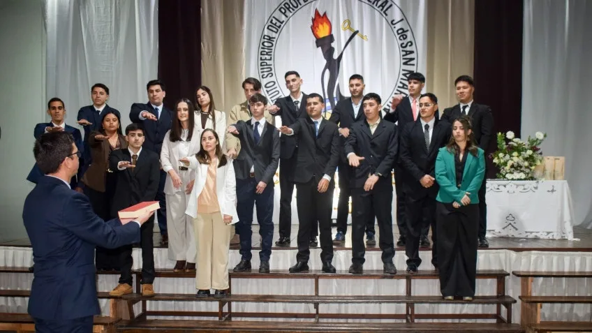 Graduación de nuevos profesionales en Goya
