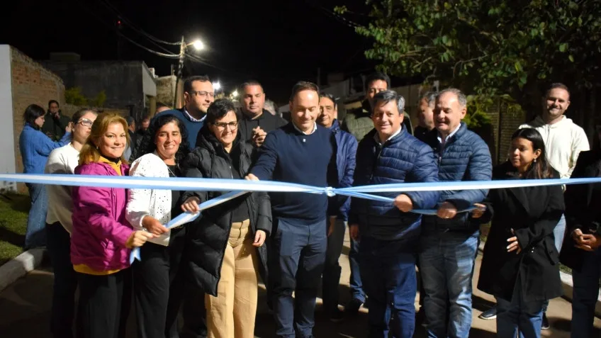 Inauguraron nueva cuadra de pavimento en Goya