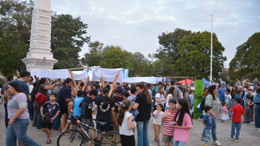 Intercambio de figuritas en Plaza Mitre este sábado
