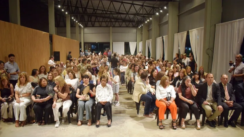 Reconocimiento a 56 docentes destacados en Goya