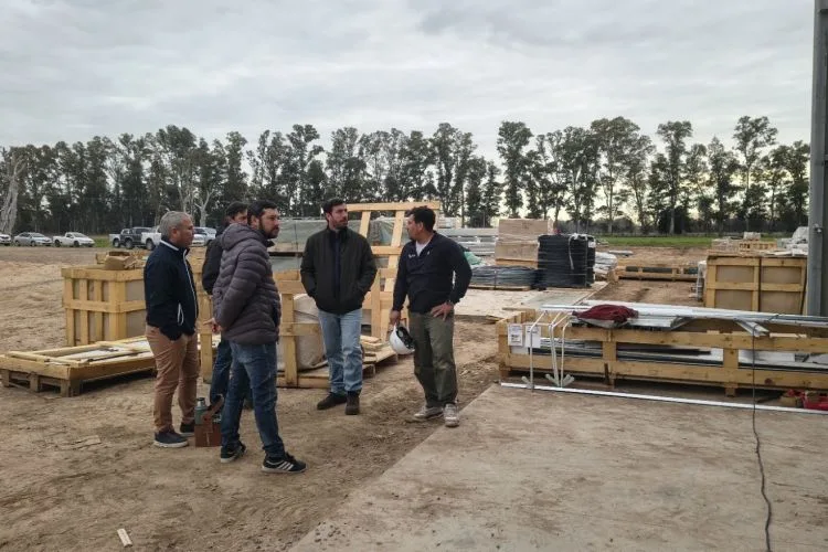 Mejoras en caminos rurales impulsan empleo y producción local