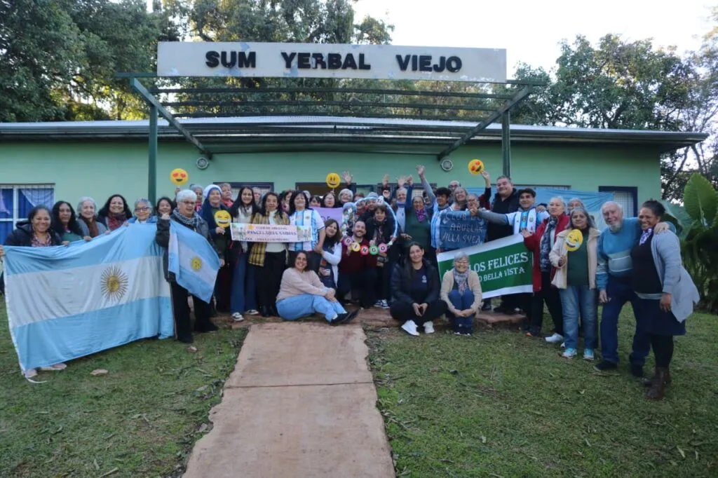 El Club de Abuelos de Bella Vista recibió nueva cocina para talleres