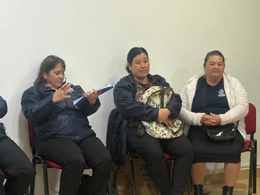 Personal municipal recibe capacitación en prevención del suicidio