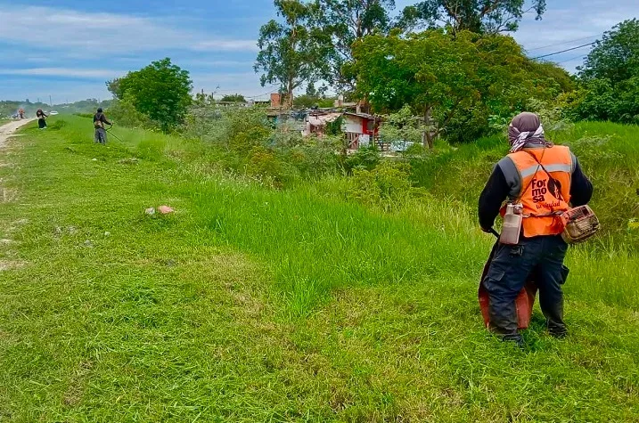 La ciudad mejora sus plazas y espacios verdes con nuevos trabajos