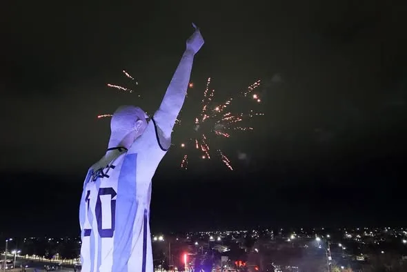 Celebración en Cutral Co tras la victoria de Argentina en el Mundial