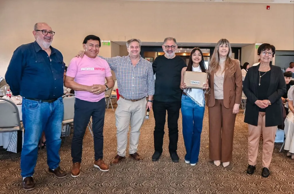 Las candidatas a Representante Estudiantil recibieron un agasajo