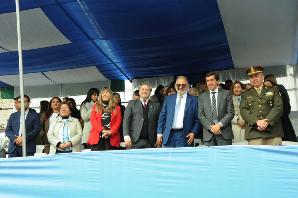San Salvador conmemoró el 214° aniversario del Éxodo Jujeño