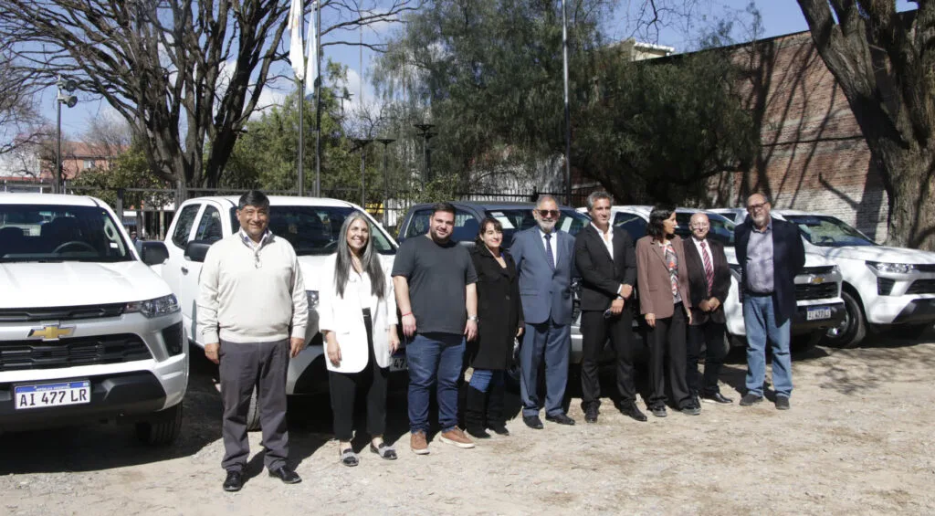 San Salvador de Jujuy adquirió cinco camionetas para mejorar servicios