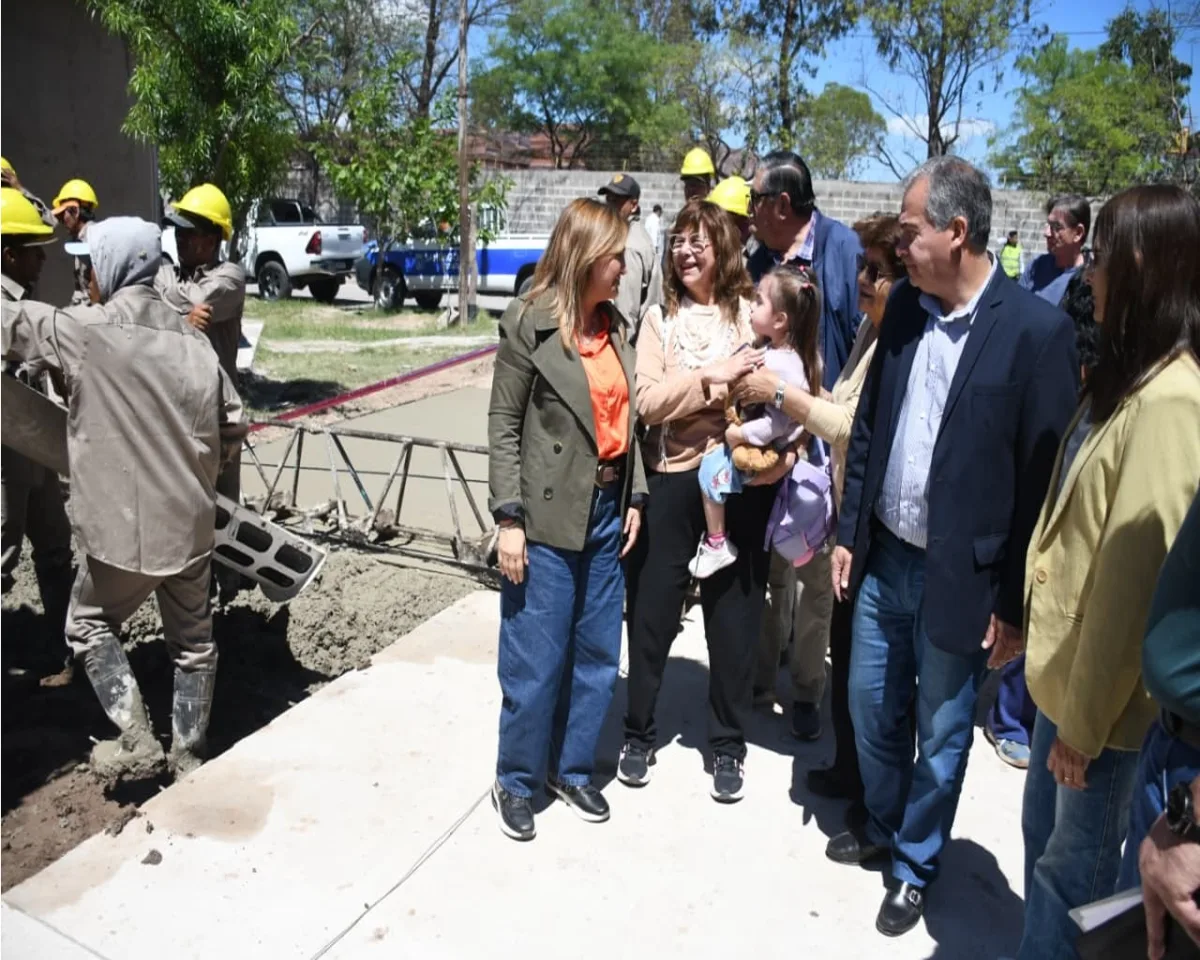 Avanza la pavimentación en América del Sur y Mariano Moreno