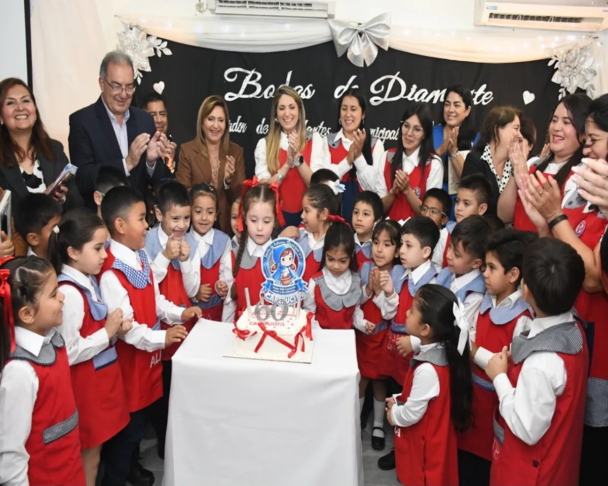 Celebración por el 60 aniversario del jardín Caperucita en Aguirre