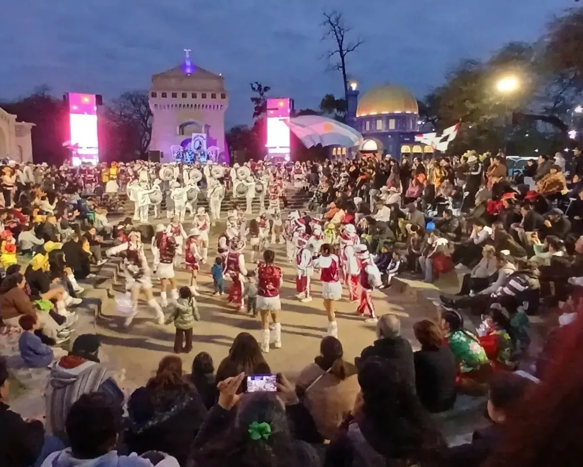 Cerca de 280 murgas participaron en el VI Encuentro Nacional