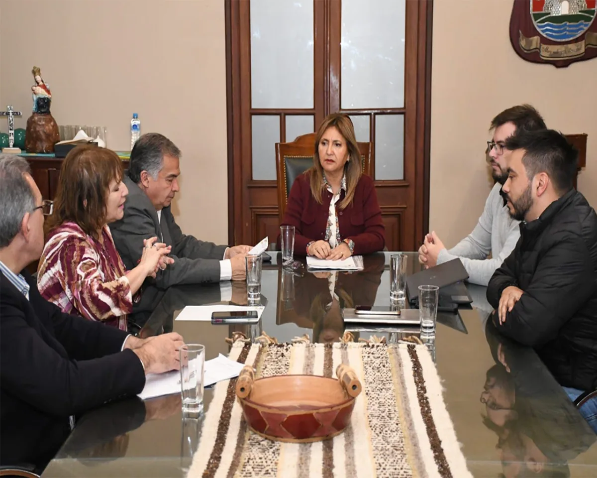 Fuentes se reunió con Nocka Munayki y DiGAIA por salud comunitaria
