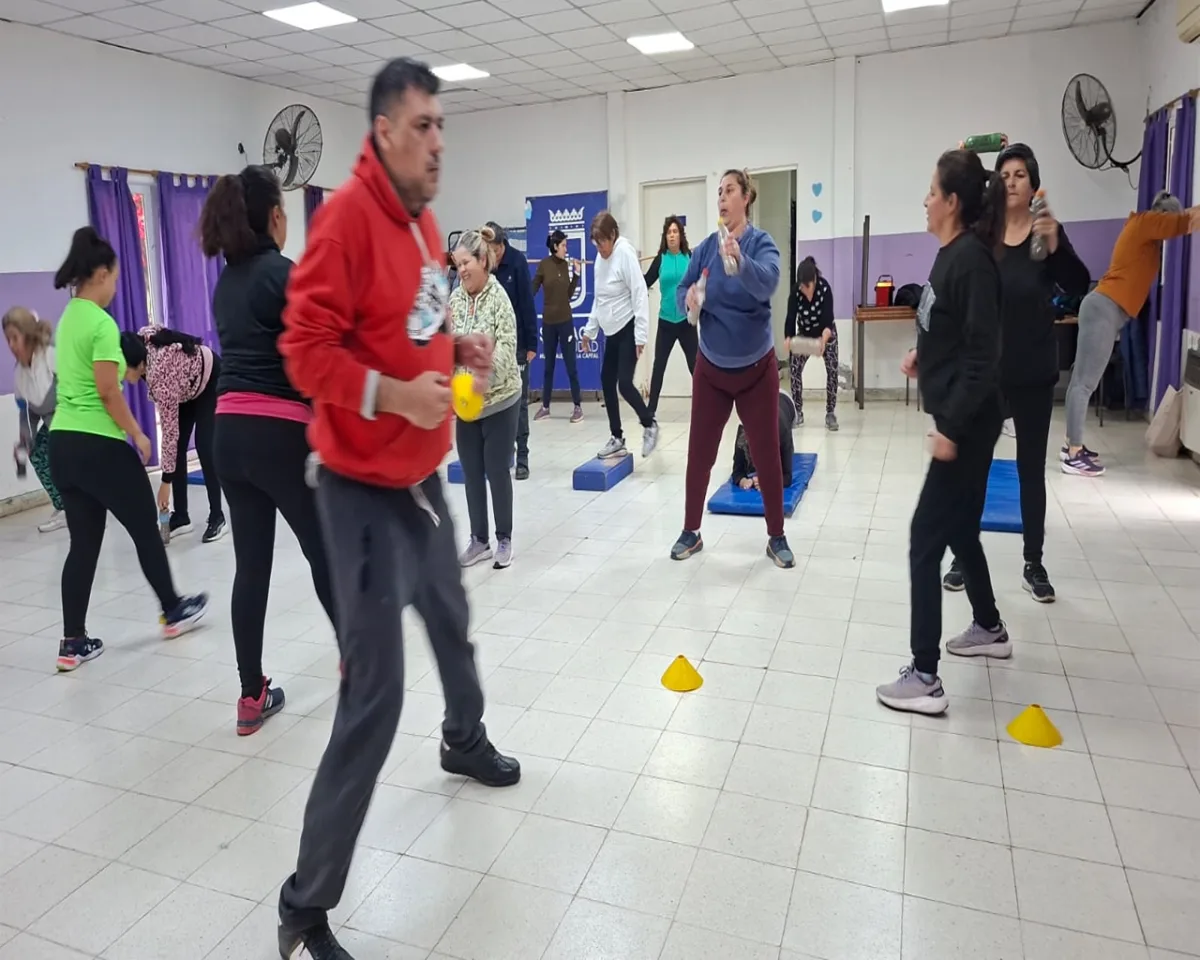 Gimnasia gratuita en CAPS y centros de jubilados para la comunidad