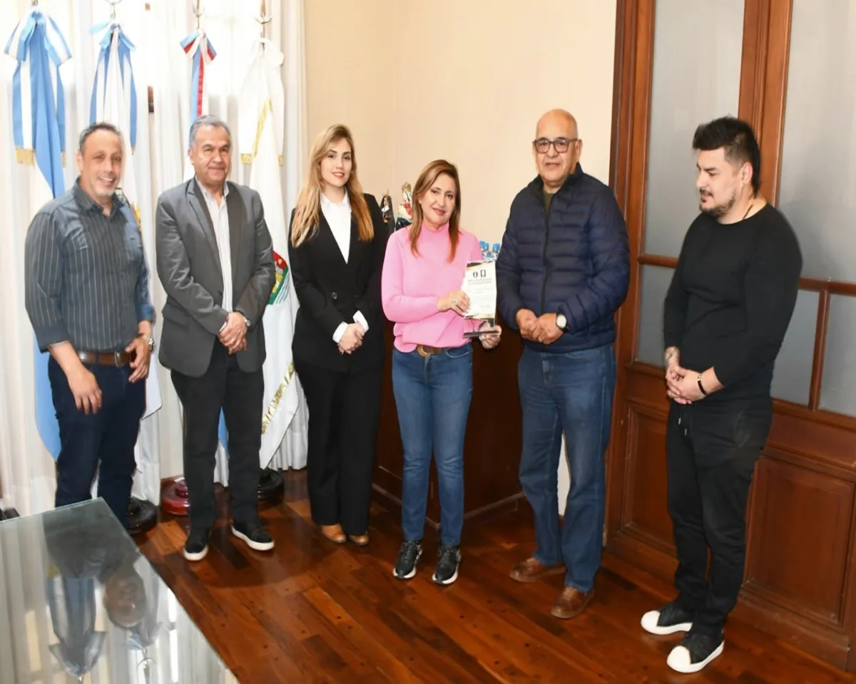 Reunión entre la intendente y el Sindicato de Pasteleros