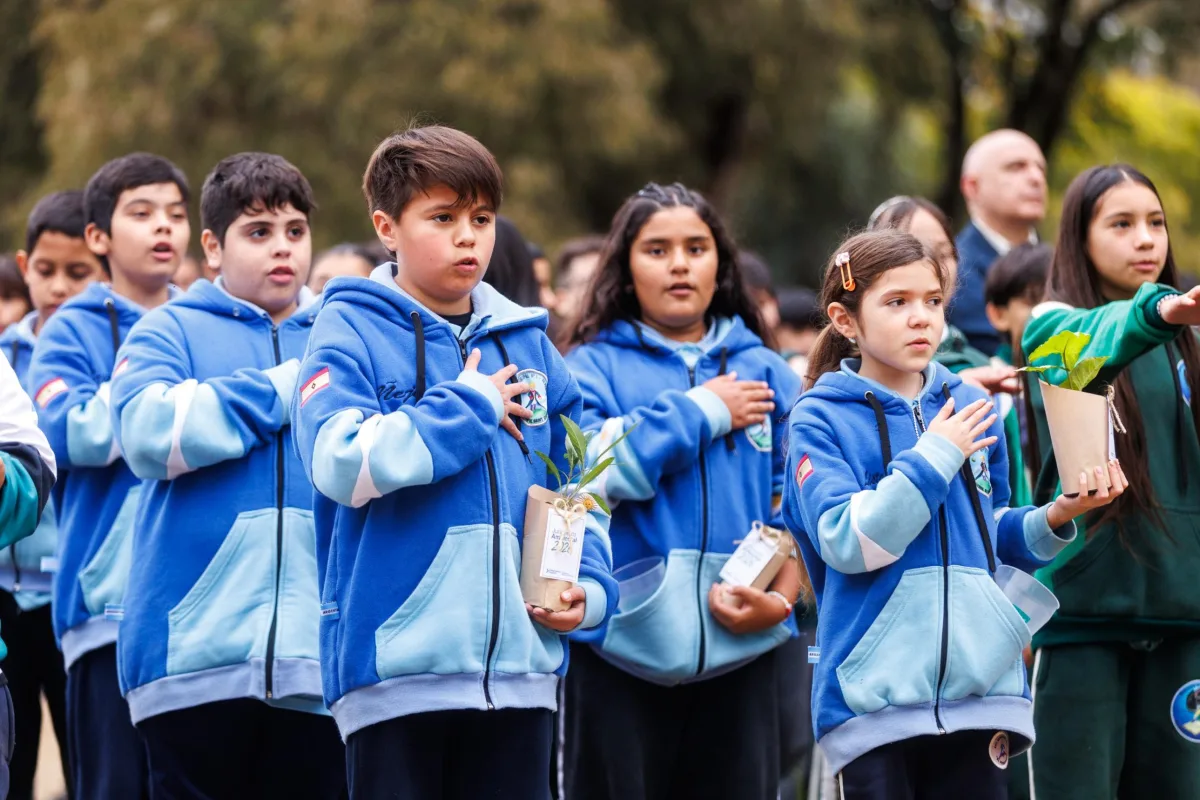 Estudiantes de la Capital se comprometen con el medio ambiente