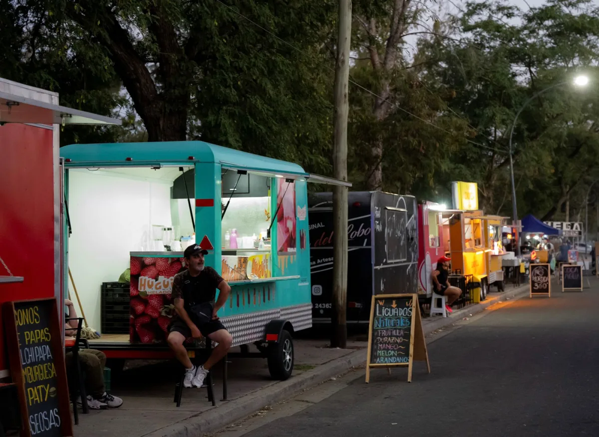 Inscripción para food trucks en la Fiesta del Poncho 2026