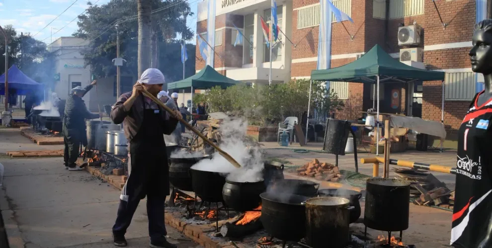 Celebración del Día de la Independencia en Recreo con locro y más