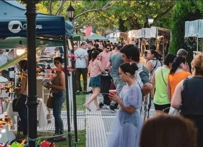 Celebración del Día de la Madre en el Paseo de Compras de Recreo