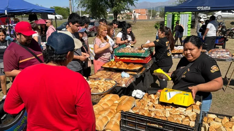 Ahorra en tu barrio con el nuevo mercado local