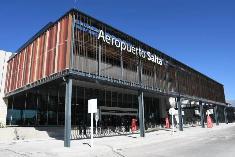Ampliación del Aeropuerto Martín Miguel de Güemes finalizada