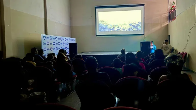 Cine en la Casona de Castañares y Casa del Bicentenario